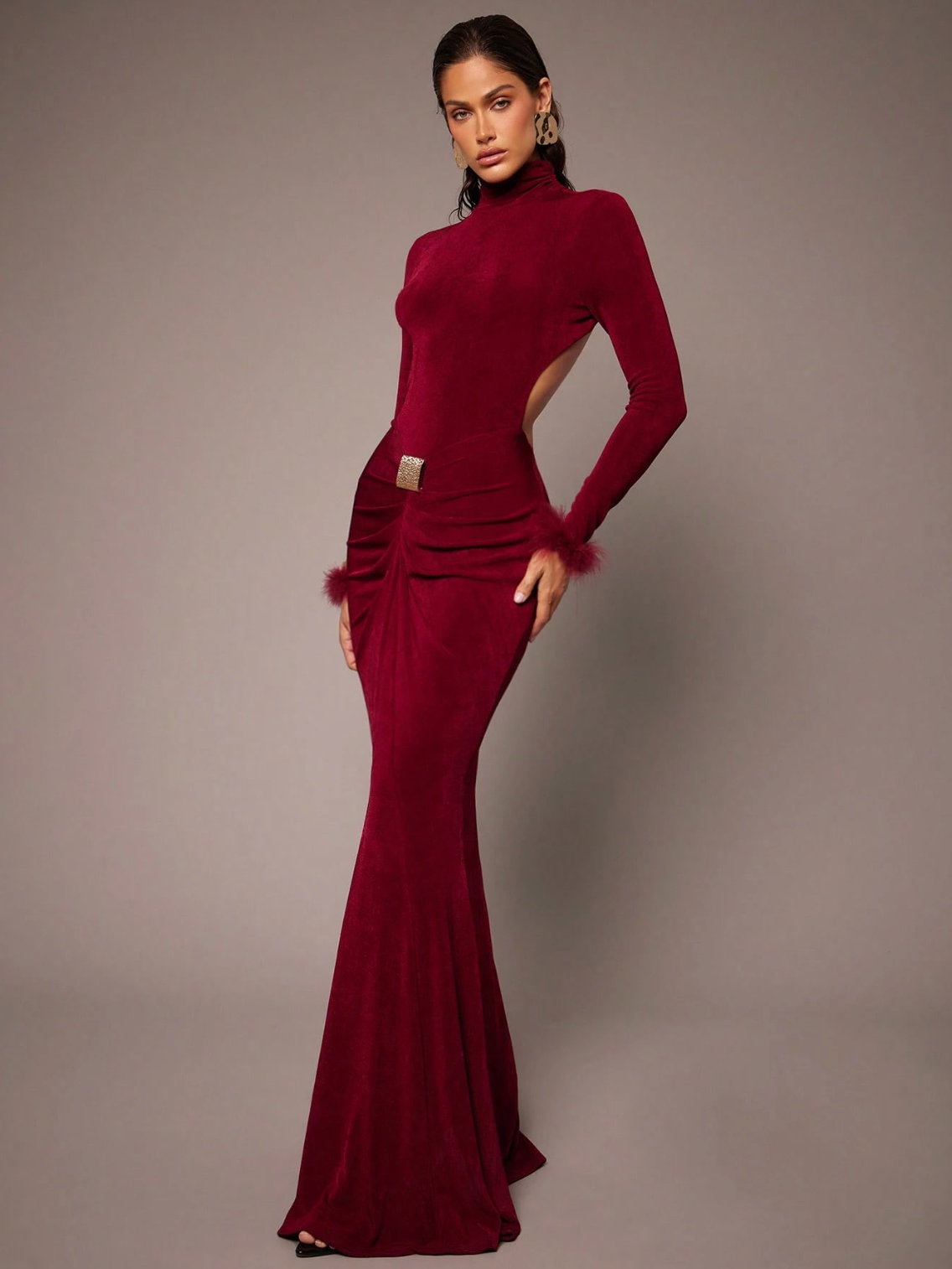 Anaïs Velvet Open-Back Maxi Dress